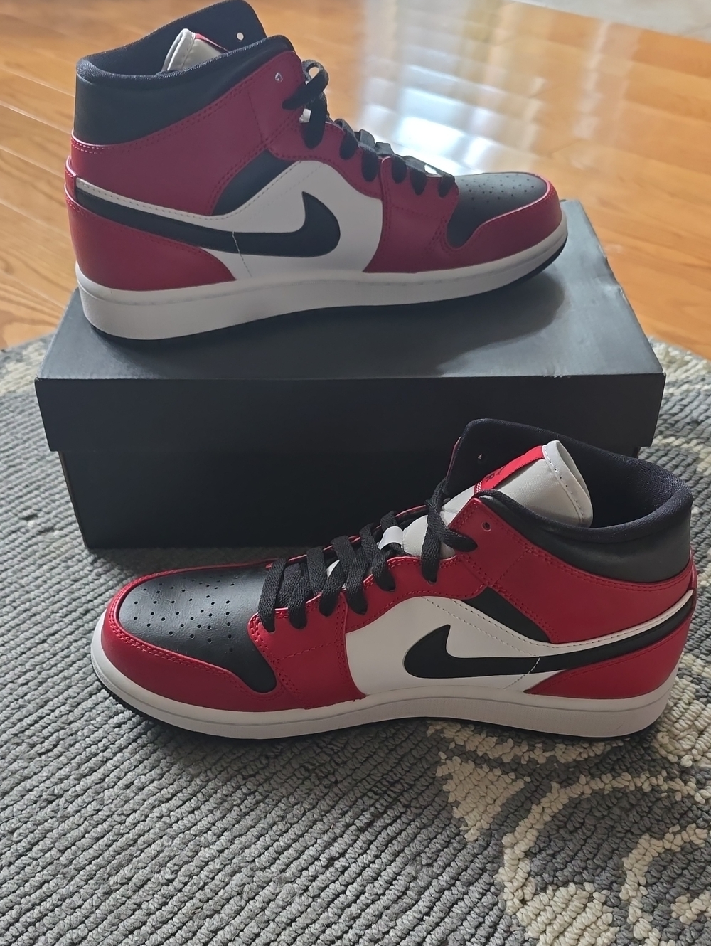 Nike Jordan 1 Mid Chicago Toe High-Top Sneakers